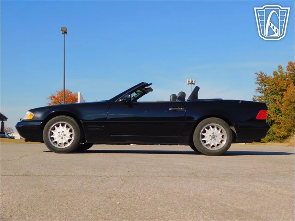 1996 Mercedes-Benz R129 SL-Class - Image 12 of 31