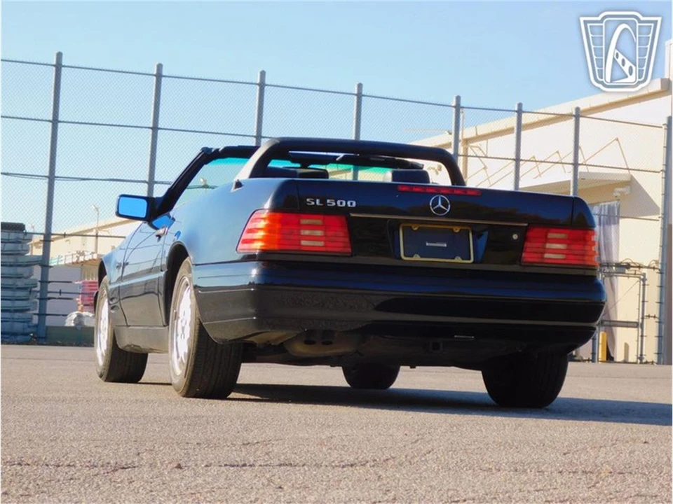 1996 Mercedes-Benz R129 SL-Class - Image 18 of 31