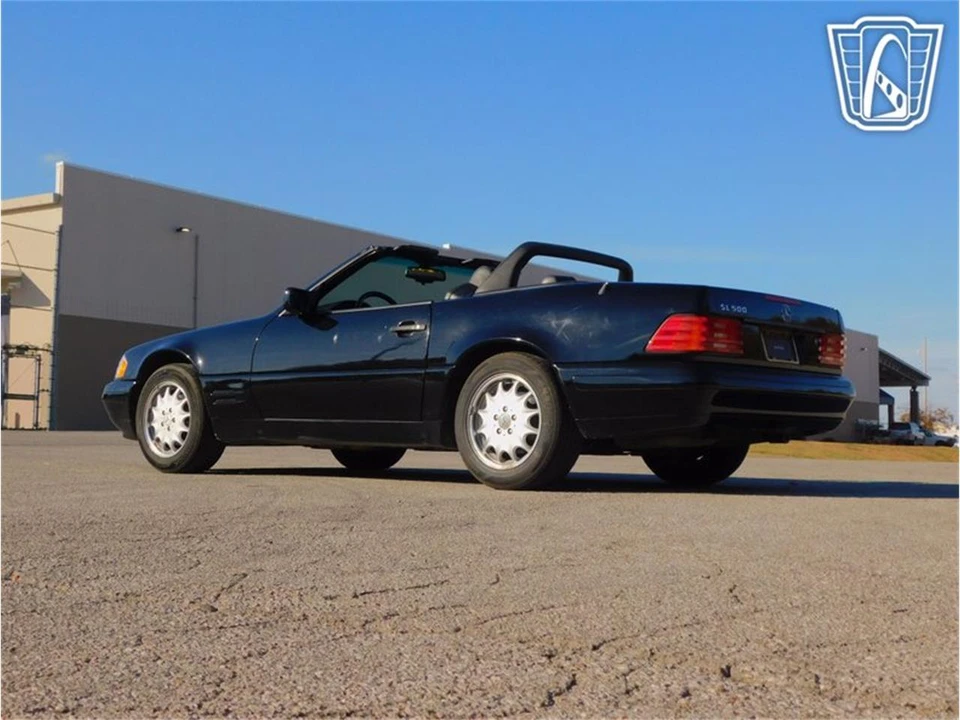 1996 Mercedes-Benz R129 SL-Class - Image 13 of 31