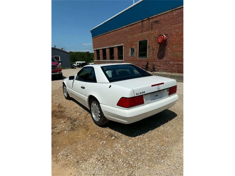 1996 Mercedes-Benz R129 SL-Class - Image 8 of 12