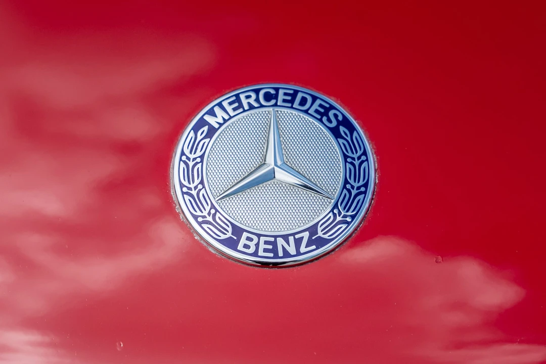 1996 Mercedes-Benz R129 SL-Class - Image 14 of 31