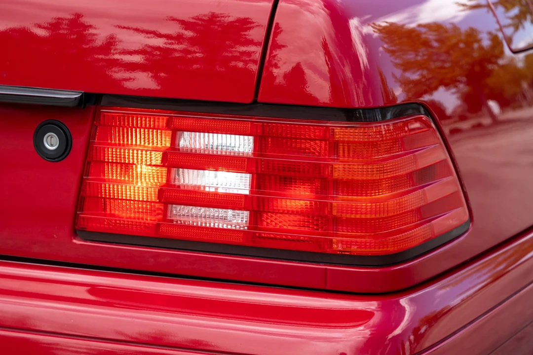 1996 Mercedes-Benz R129 SL-Class - Image 21 of 31