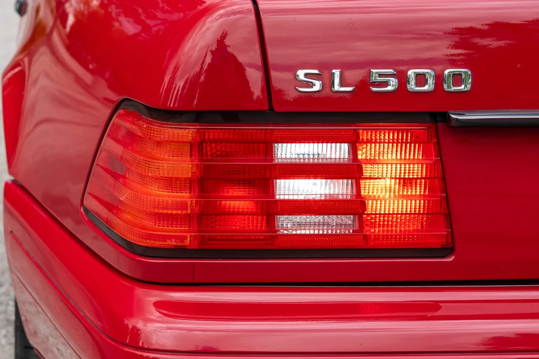 1996 Mercedes-Benz R129 SL-Class - Image 25 of 31