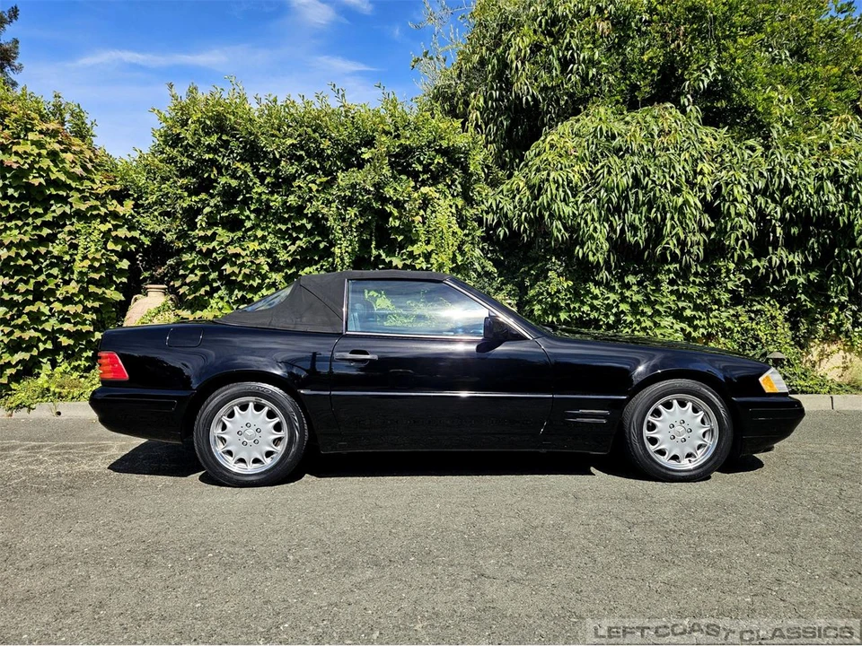 1996 Mercedes-Benz R129 SL-Class - Image 15 of 31