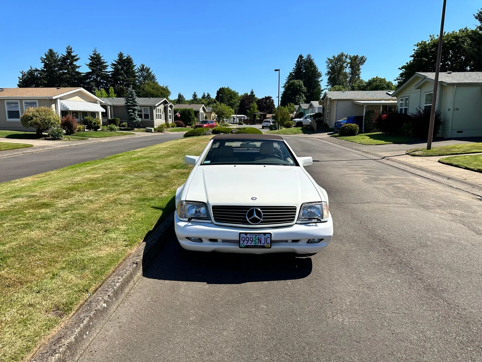 1996 Mercedes-Benz R129 SL-Class - Image 18 of 31