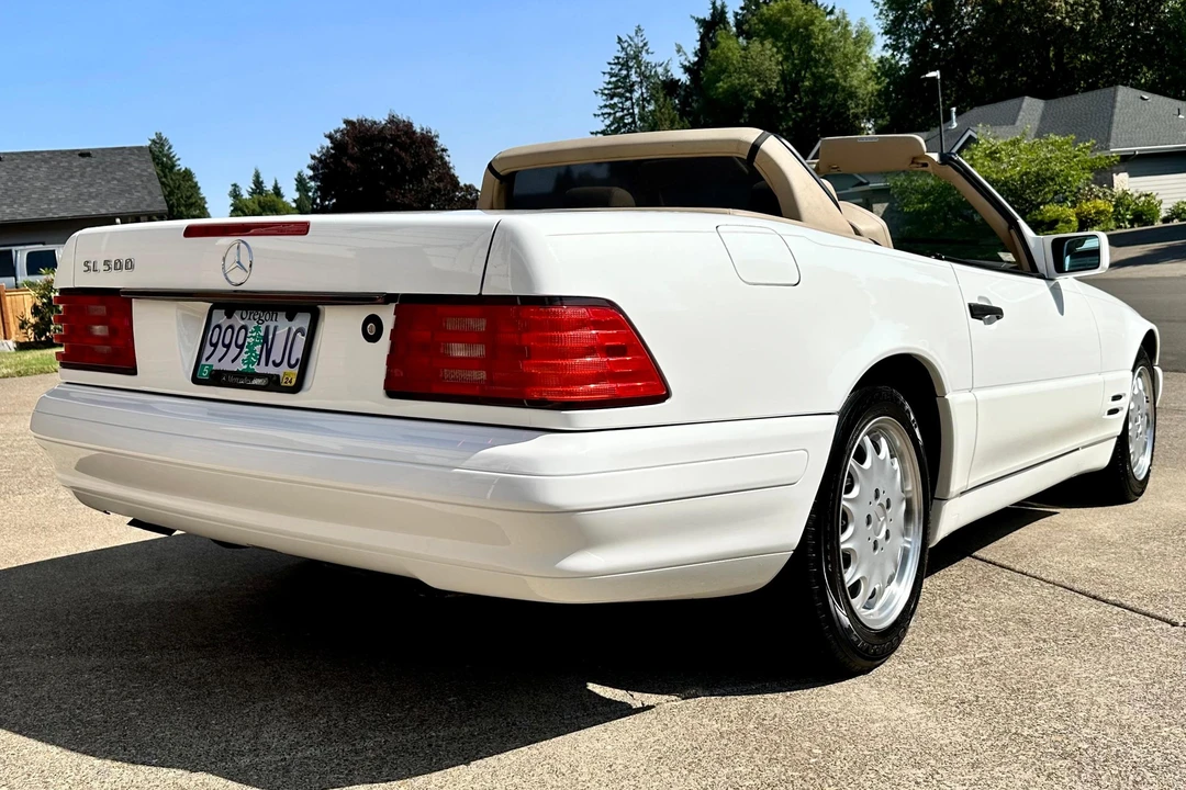 1996 Mercedes-Benz R129 SL-Class - Image 4 of 31