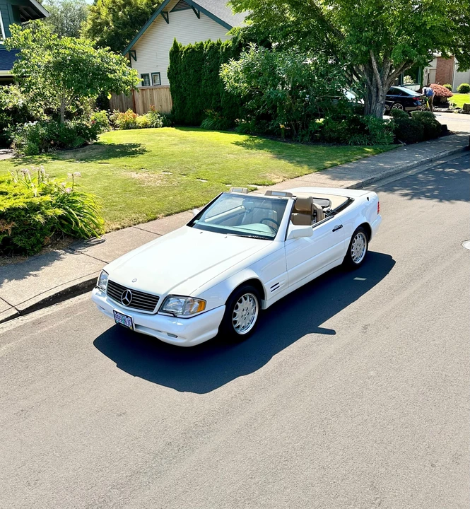 1996 Mercedes-Benz R129 SL-Class - Image 8 of 31