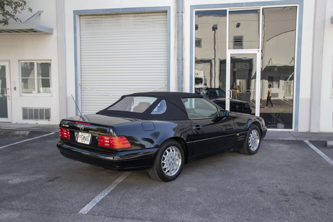 1996 Mercedes-Benz R129 SL-Class - Image 25 of 31
