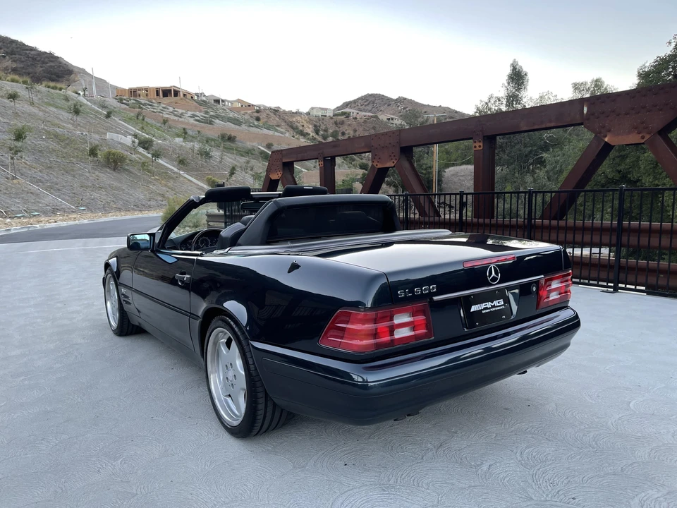 1996 Mercedes-Benz R129 SL-Class - Image 10 of 31