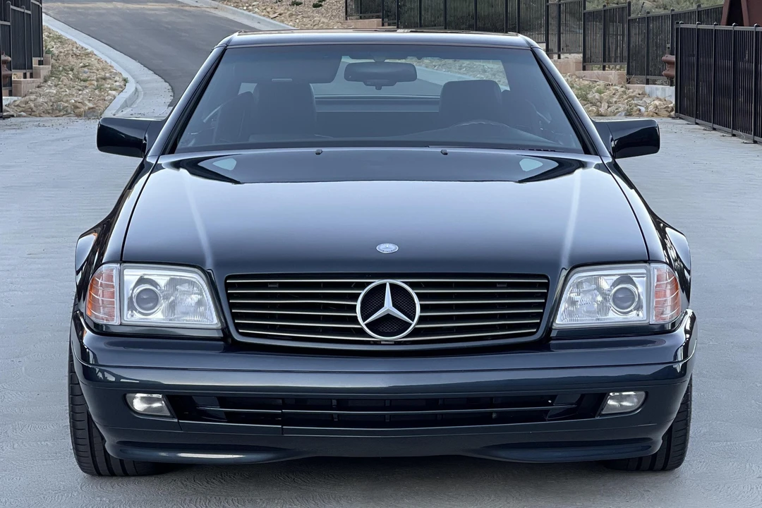 1996 Mercedes-Benz R129 SL-Class - Image 2 of 31