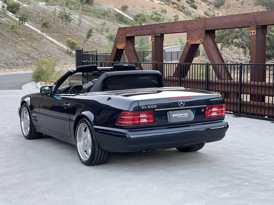 1996 Mercedes-Benz R129 SL-Class - Image 11 of 31
