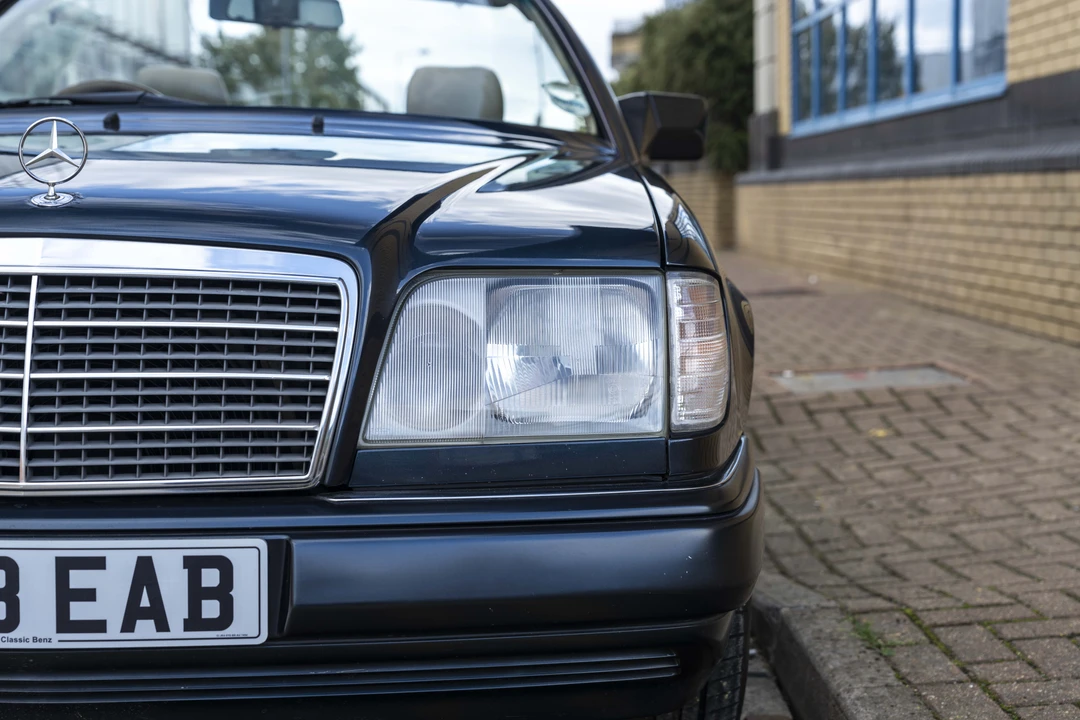 1996 Mercedes-Benz W124 E-Class - Image 12 of 31