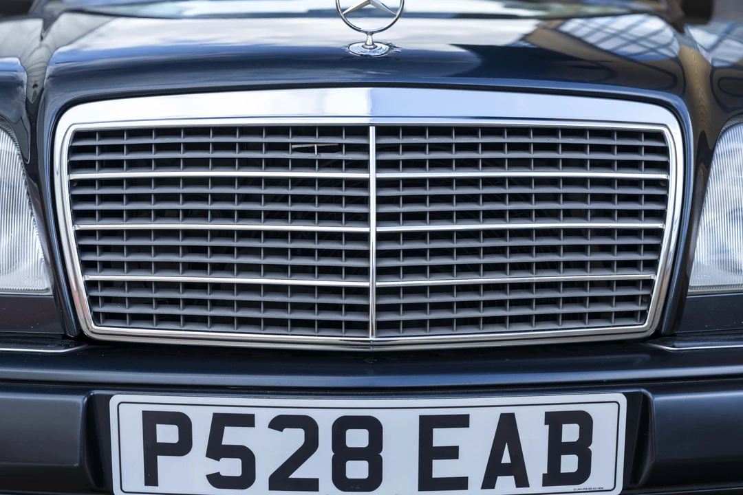 1996 Mercedes-Benz W124 E-Class - Image 20 of 31