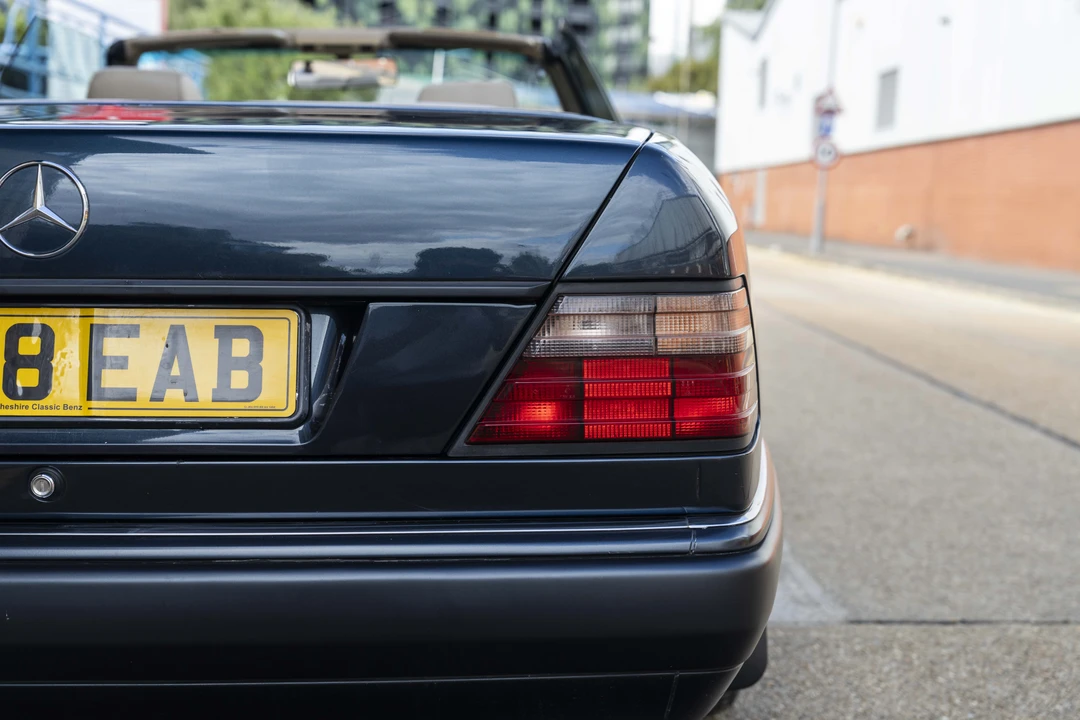 1996 Mercedes-Benz W124 E-Class - Image 29 of 31