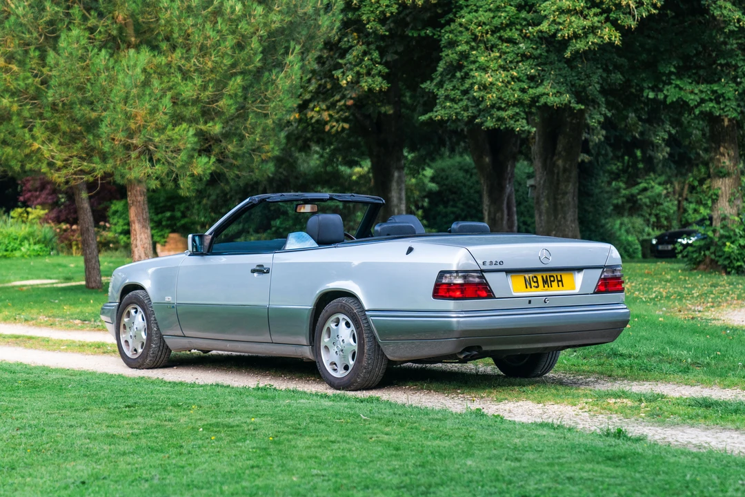 1996 Mercedes-Benz W124 E-Class - Image 8 of 31