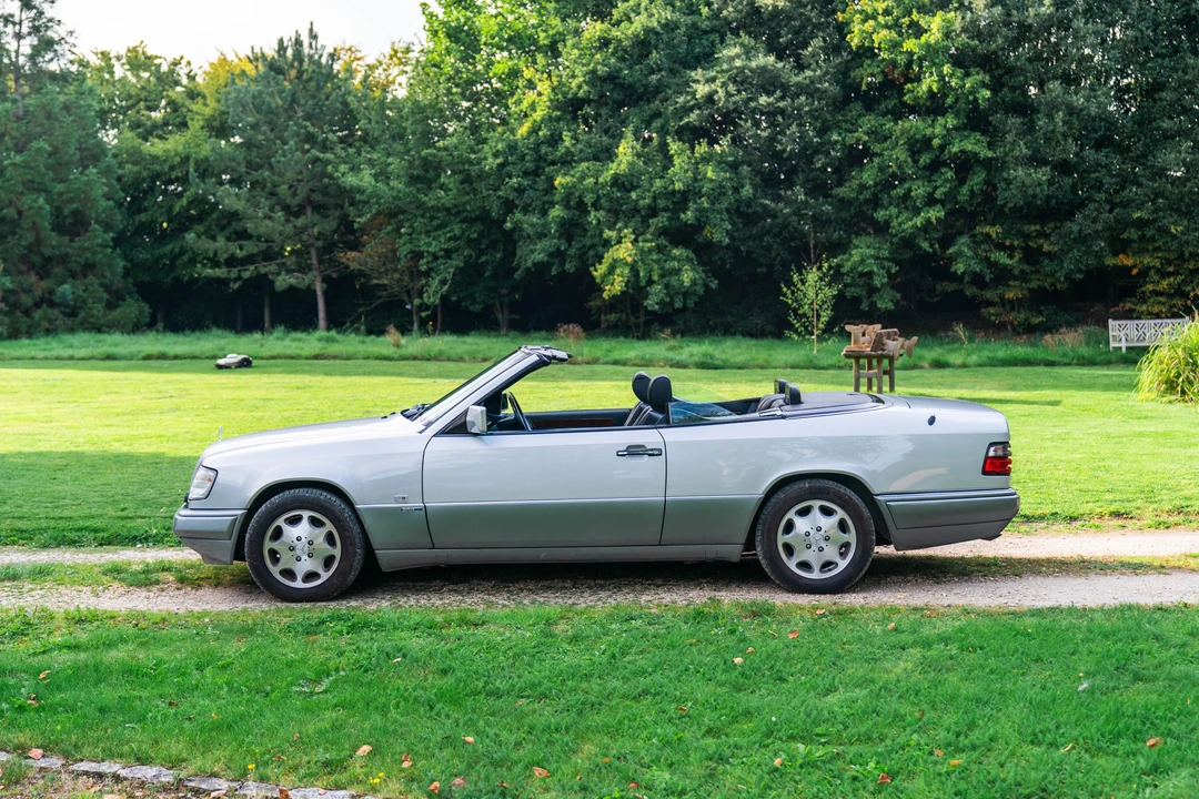 1996 Mercedes-Benz W124 E-Class - Image 9 of 31