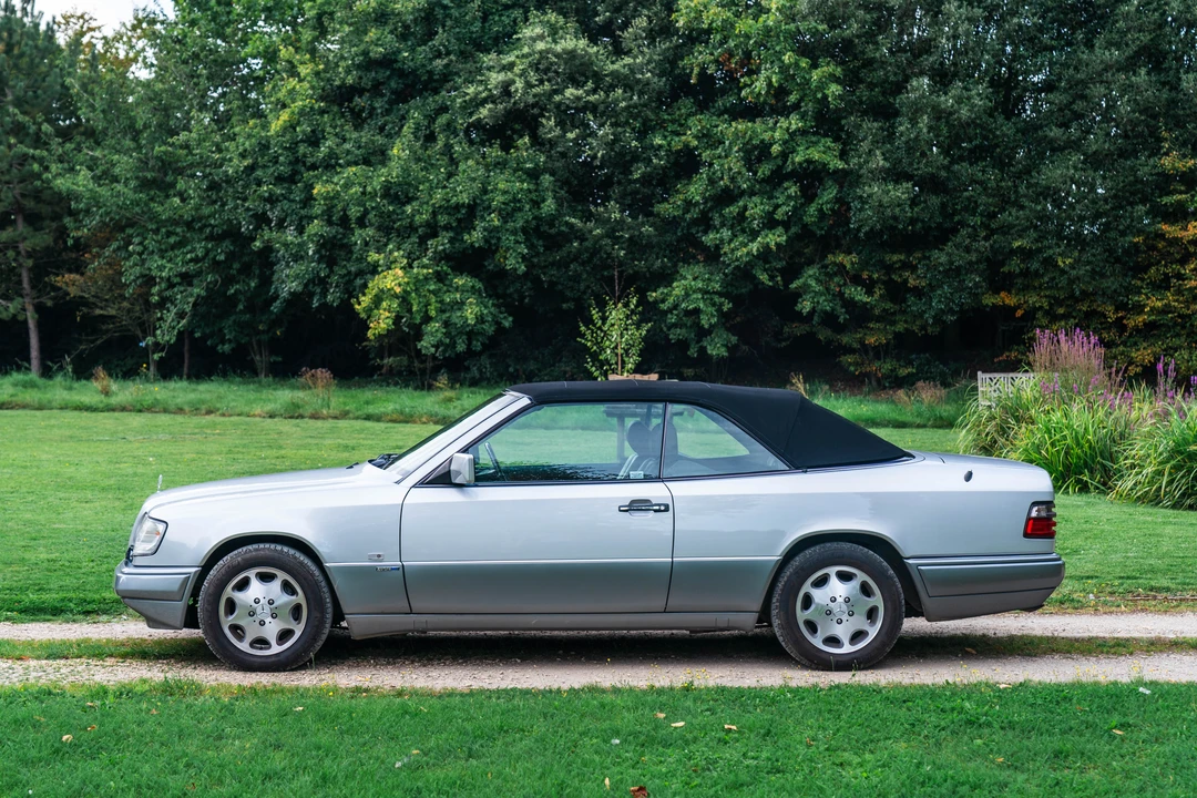 1996 Mercedes-Benz W124 E-Class - Image 17 of 31