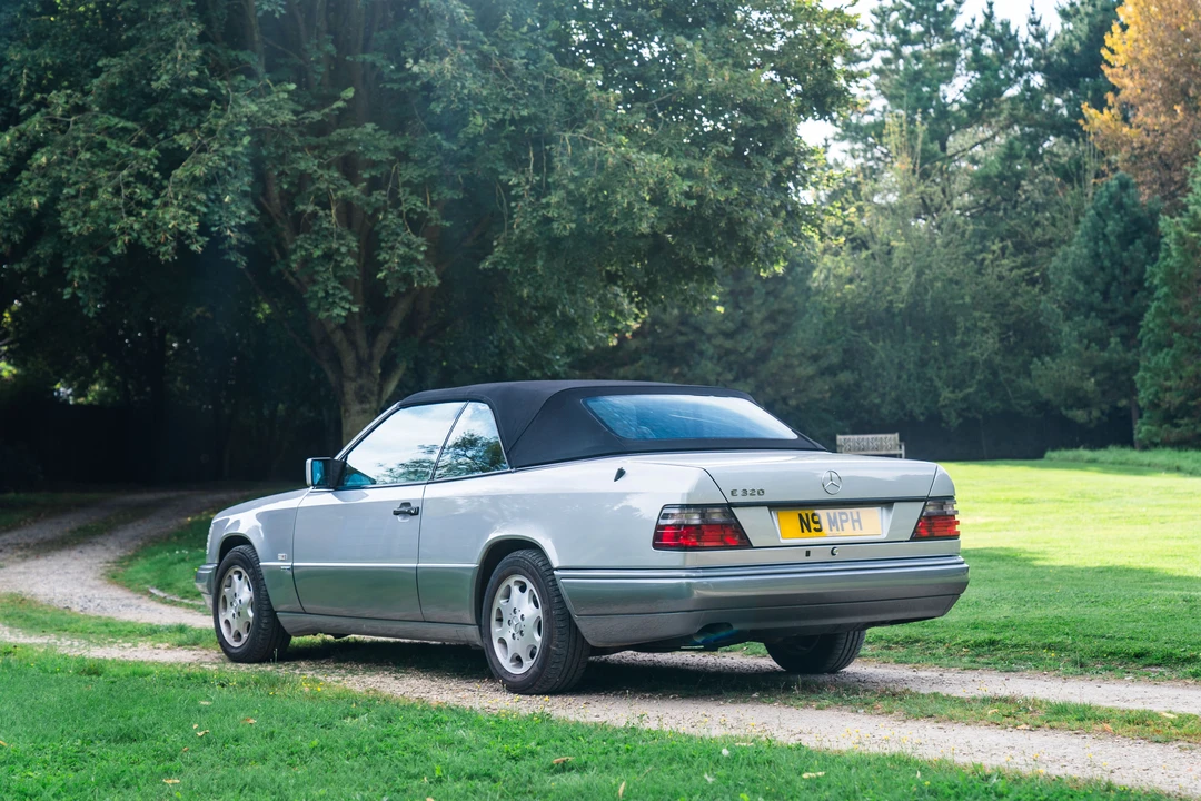 1996 Mercedes-Benz W124 E-Class - Image 16 of 31
