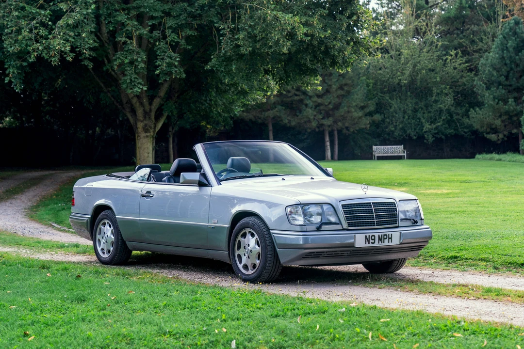 1996 Mercedes-Benz W124 E-Class - Image 12 of 31