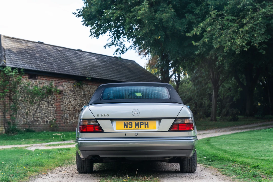 1996 Mercedes-Benz W124 E-Class - Image 22 of 31
