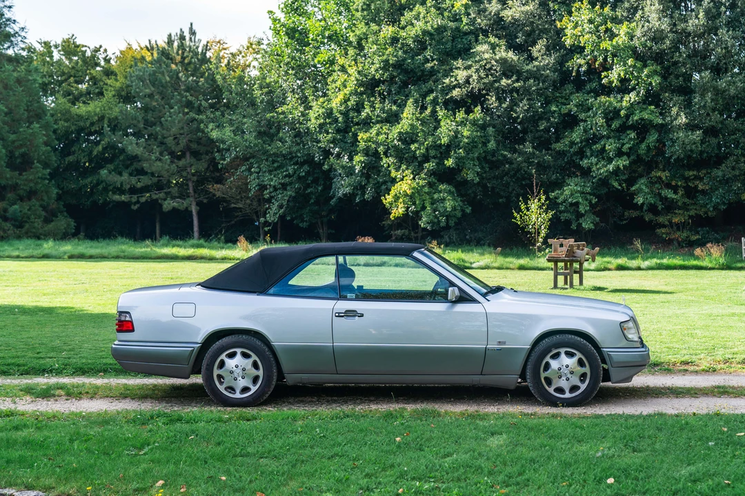1996 Mercedes-Benz W124 E-Class - Image 21 of 31