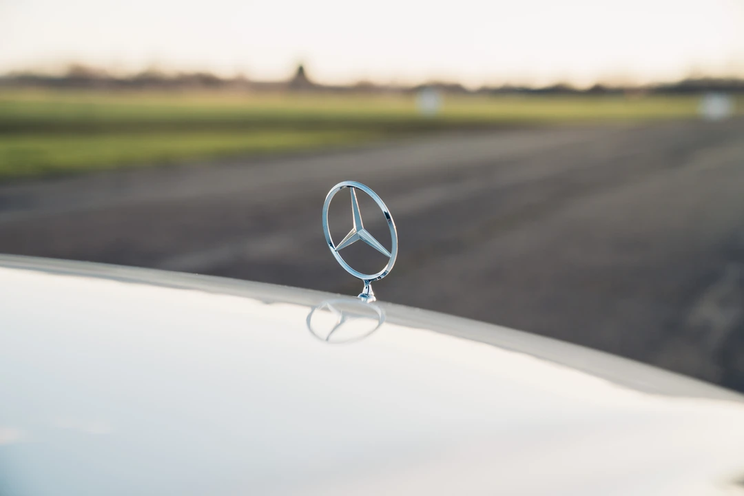 1996 Mercedes-Benz W124 E-Class - Image 25 of 31
