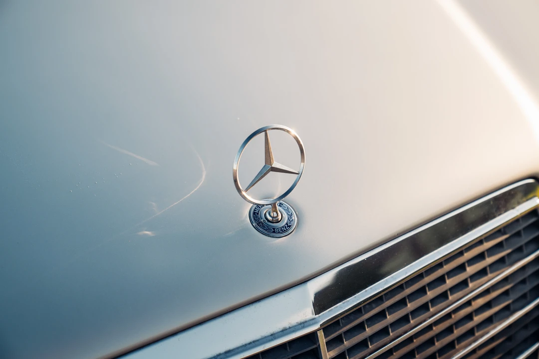 1996 Mercedes-Benz W124 E-Class - Image 14 of 31