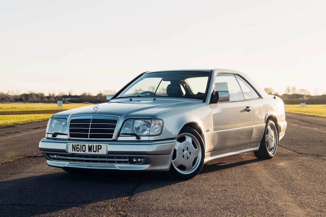 1996 Mercedes-Benz W124 E-Class - Image 2 of 31