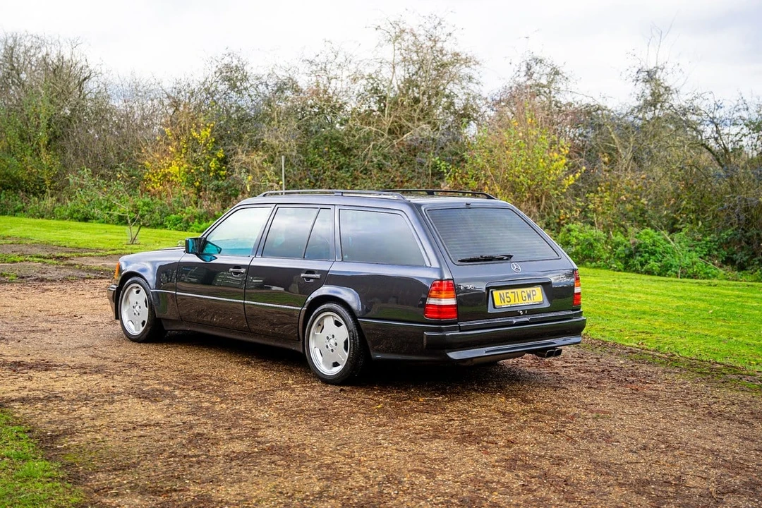 1996 Mercedes-Benz W124 E-Class - Image 20 of 30