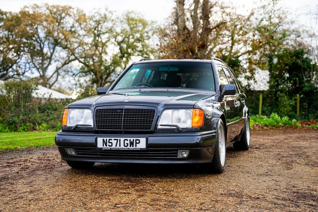 1996 Mercedes-Benz W124 E-Class - Image 11 of 30