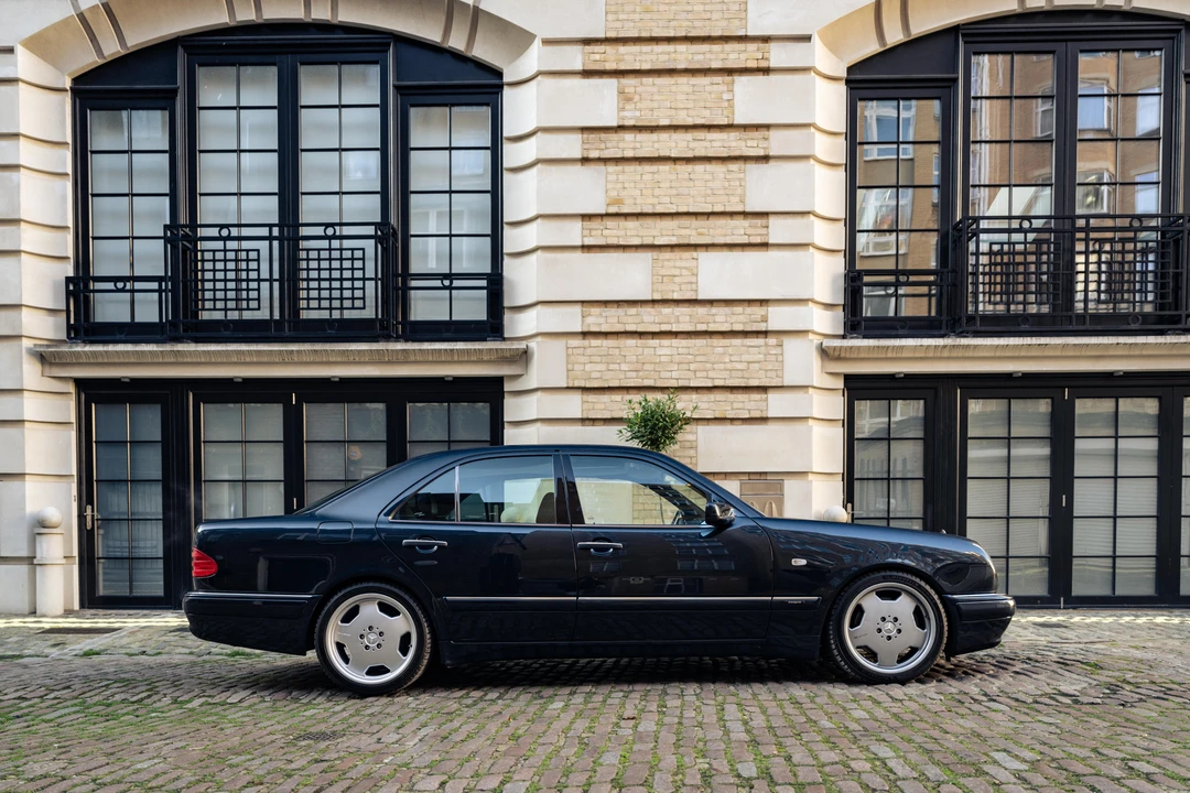 1996 Mercedes-Benz W210 E 36 & E 50 & E 55 & E 60 AMG - Image 8 of 31