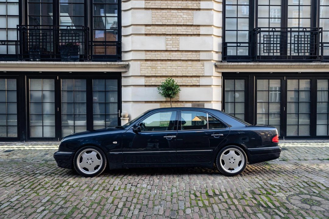 1996 Mercedes-Benz W210 E 36 & E 50 & E 55 & E 60 AMG - Image 4 of 31