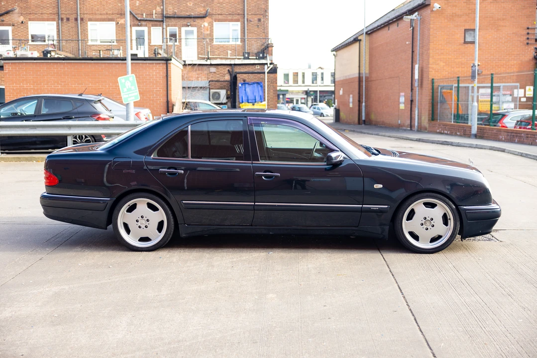 1996 Mercedes-Benz W210 E 36 & E 50 & E 55 & E 60 AMG - Image 5 of 31