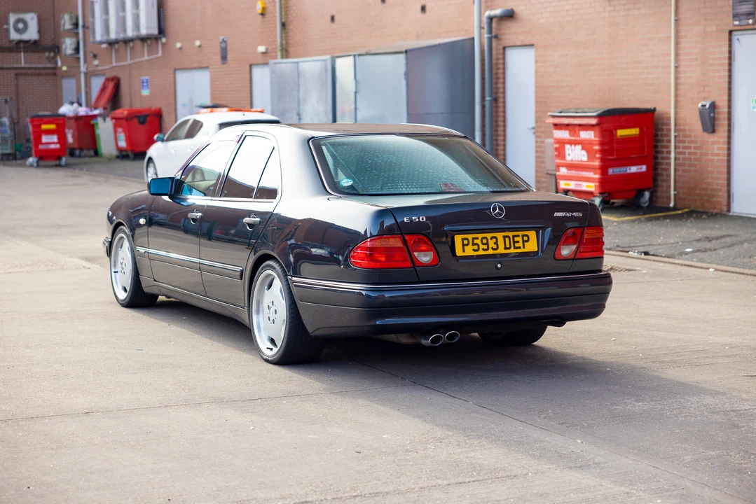 1996 Mercedes-Benz W210 E 36 & E 50 & E 55 & E 60 AMG - Image 8 of 31