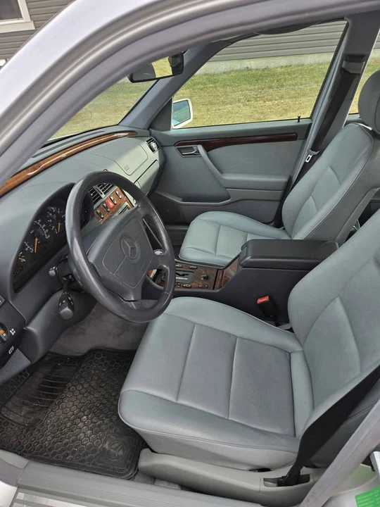1996 Mercedes-Benz W202 C-Class - Image 7 of 10