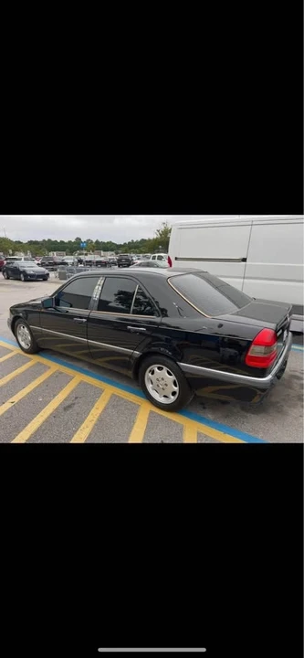 1996 Mercedes-Benz W202 C-Class - Image 2 of 2