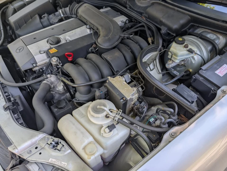 1996 Mercedes-Benz W210 E-Class - Image 5 of 10