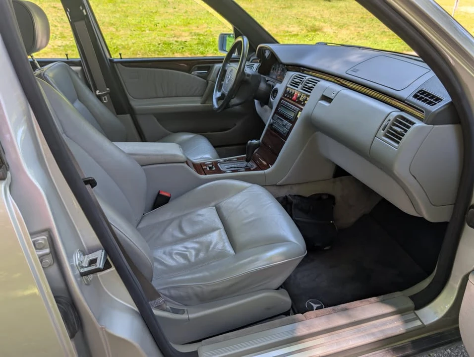 1996 Mercedes-Benz W210 E-Class - Image 6 of 10