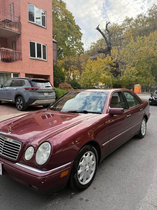 1996 Mercedes-Benz W210 E-Class - Image 3 of 20