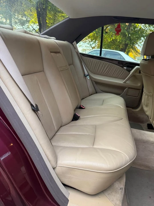 1996 Mercedes-Benz W210 E-Class - Image 10 of 20