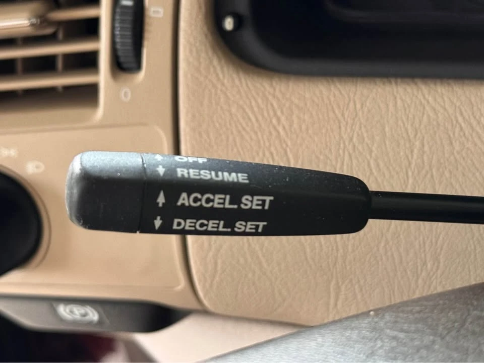 1996 Mercedes-Benz W210 E-Class - Image 16 of 19