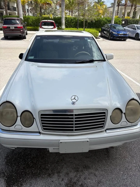 1996 Mercedes-Benz W210 E-Class - Image 2 of 19