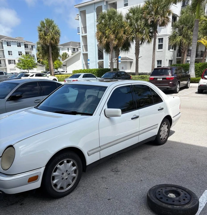 1996 Mercedes-Benz W210 E-Class - Image 5 of 19
