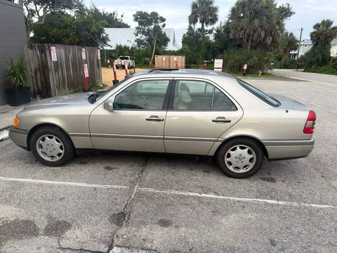 1996 Mercedes-Benz C250