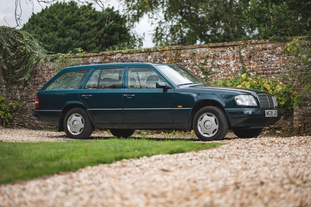1996 Mercedes-Benz W124 E-Class - Image 6 of 30