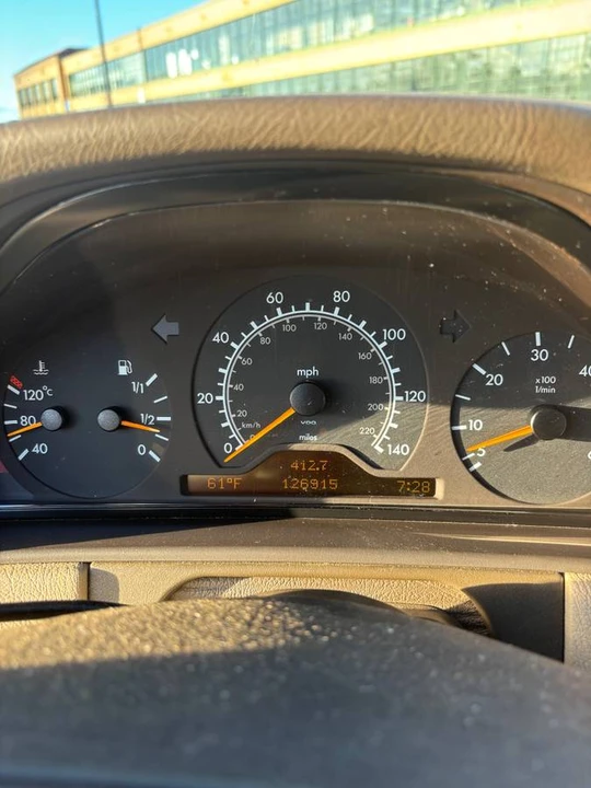 1996 Mercedes-Benz W210 E-Class - Image 6 of 16