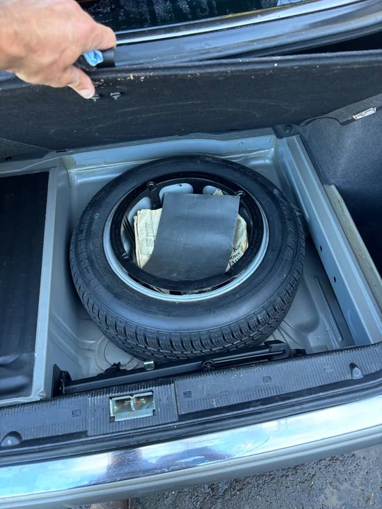 1996 Mercedes-Benz W210 E-Class - Image 15 of 16