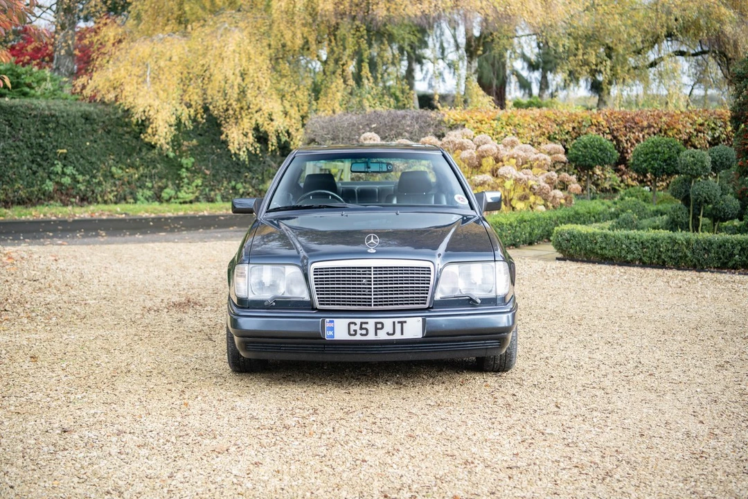 1996 Mercedes-Benz W124 E-Class - Image 2 of 30