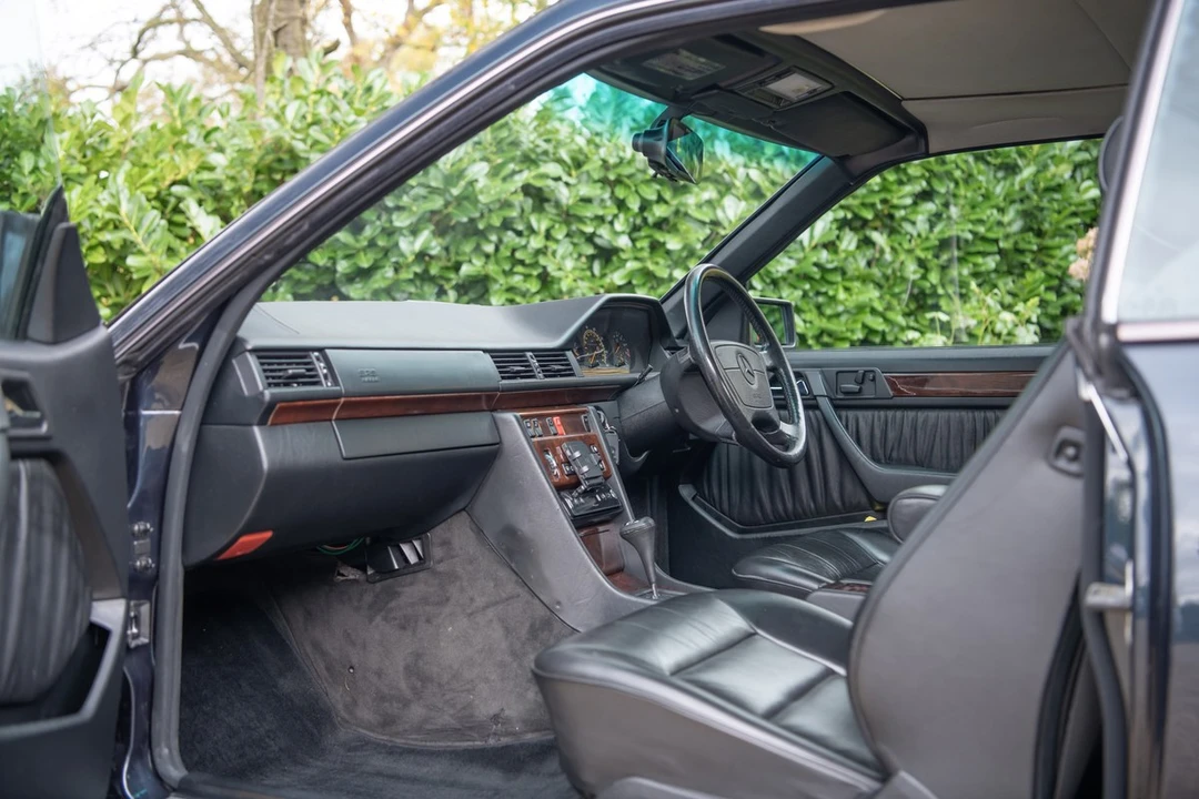 1996 Mercedes-Benz W124 E-Class - Image 11 of 30