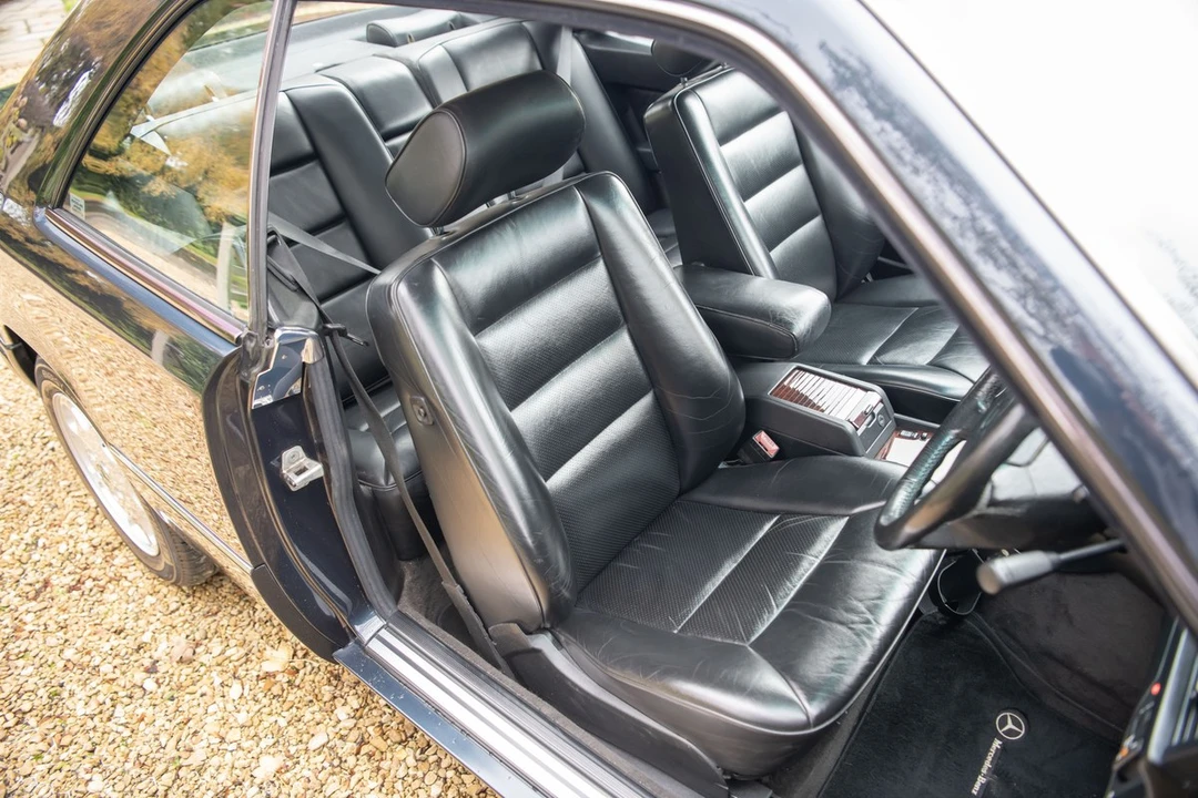 1996 Mercedes-Benz W124 E-Class - Image 15 of 30